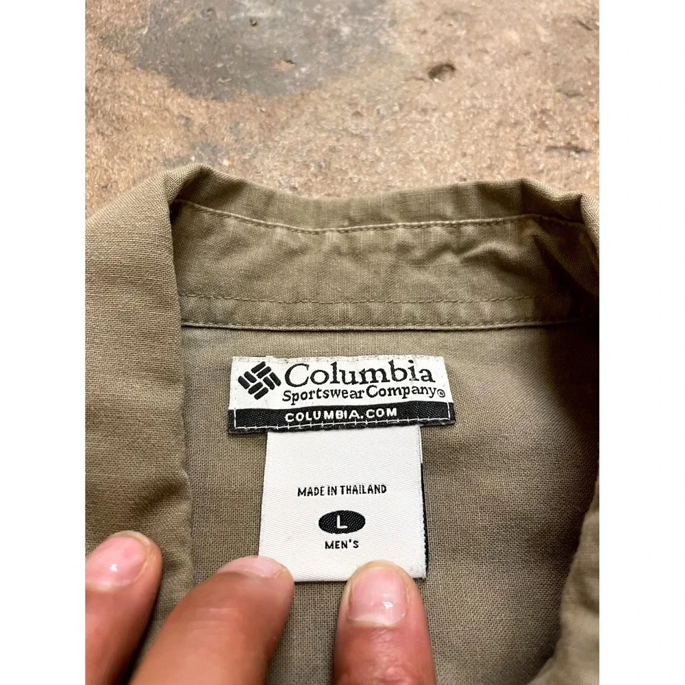 VTG Columbia Sportswear‎ Shirt Mens L Tan Camo Quilted Patch Shoulder Button Up